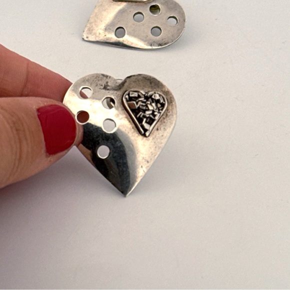 Vintage TAXCO Mexico 925 Sterling Silver heart shaped post earrings - Picture 3 of 10